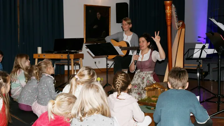 Jodl sing, Maxl spring! Adventskonzert für Kinder zum Mitmachen