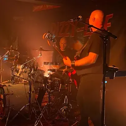 Dizzy Like (Dizzy Mizz Lizzy Tribute) & Rocket Brothers (Kashmir Tribute)