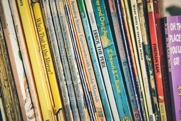 Irakurketa Kluba: Komikiekin mintzoan kux-kux