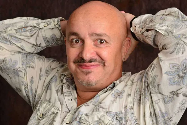 Zdeněk Izer: Vyndavací, zas tam dací