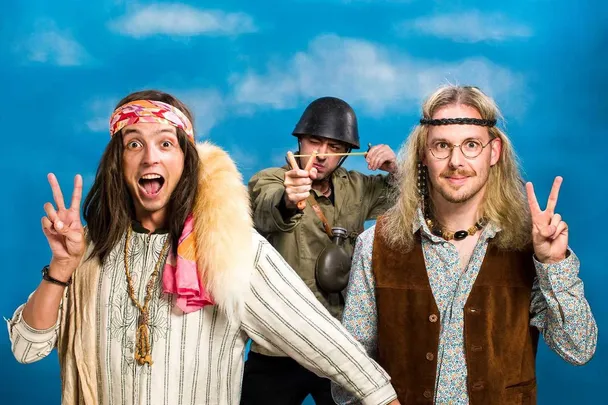 Byli jednou dva peaceaři tour