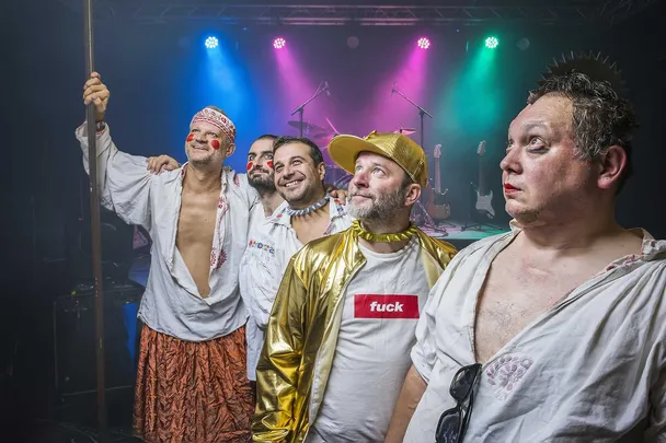 12:piet – Přijeli sme do téj Prahy