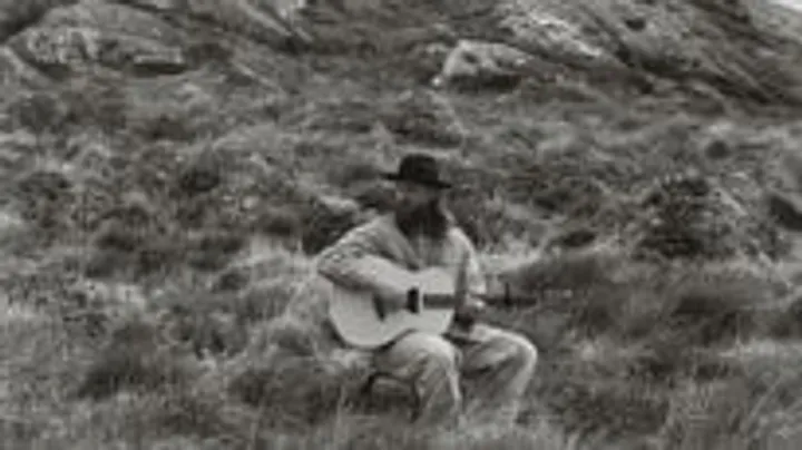 Ian Hooper - On Tour April 2027