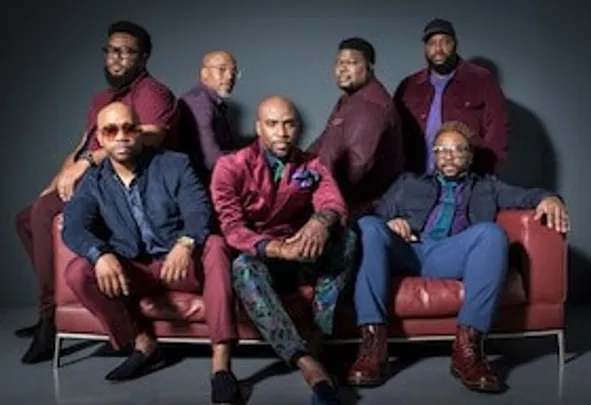 Naturally 7 - Closer Look - 25 Years of Naturally 7