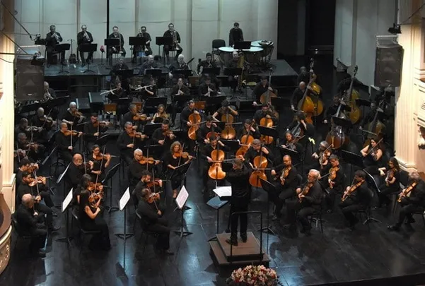 LA ORQUESTA FILARMONICA DE MENDOZA presenta CONCIERTO HOMENAJE A TITO FRANCIA