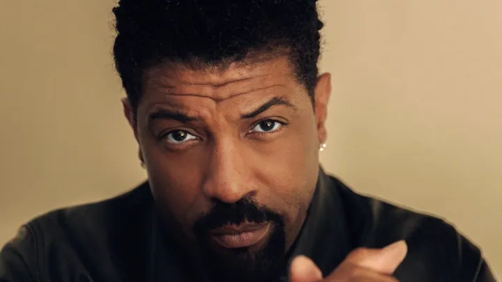 Deon Cole Live