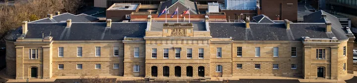 Welcome to your new House - Tour for new citizens