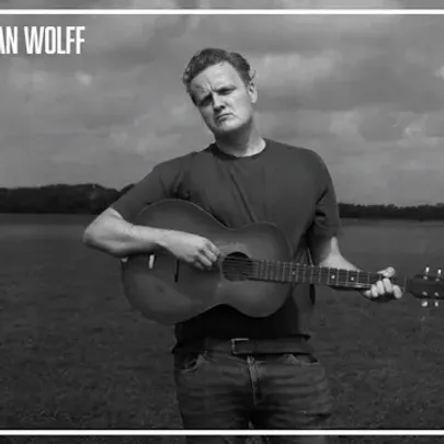 Sebastian Wolff (Solo)