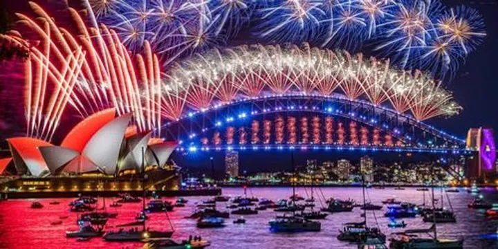 NYE 2026 – Midnight Sydney Harbour Fireworks Cruise (Explorer)