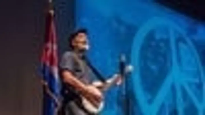 Seeger: An Inconvenient Folksinger