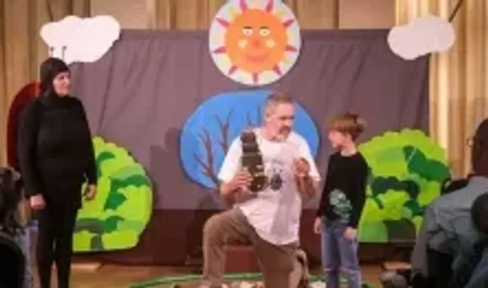 Ki bújik az avar alá?