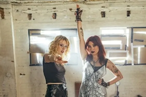 LAMBRINI GIRLS