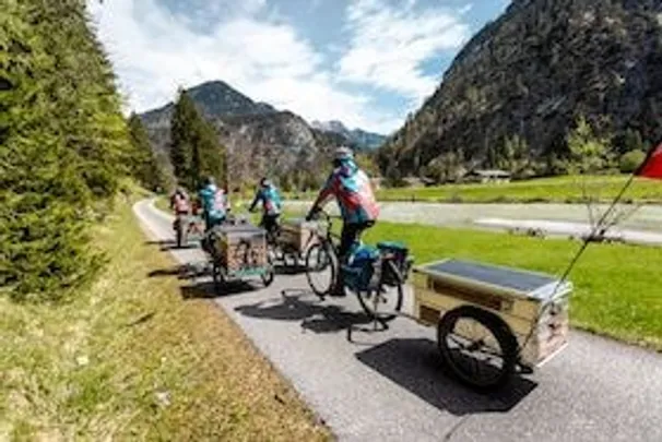Manu Delago – ReCycling Tour 2027 / Bodenseefestival 2027 - Mit dem Fahrrad zur Bühne