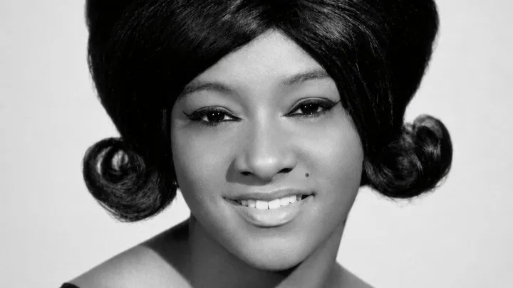 La La Brooks (of the Crystals)
