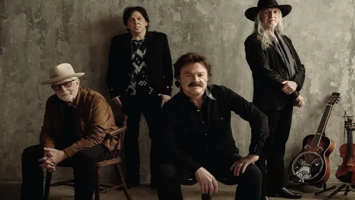 The Doobie Brothers: Walk This Road Tour