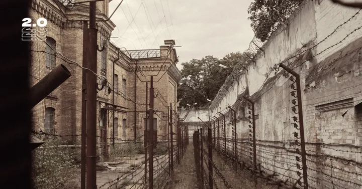 Sustabdytas - Pasivaikščiojimas dieną Lukiškėse lietuvių kalba