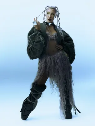 Hande Yener