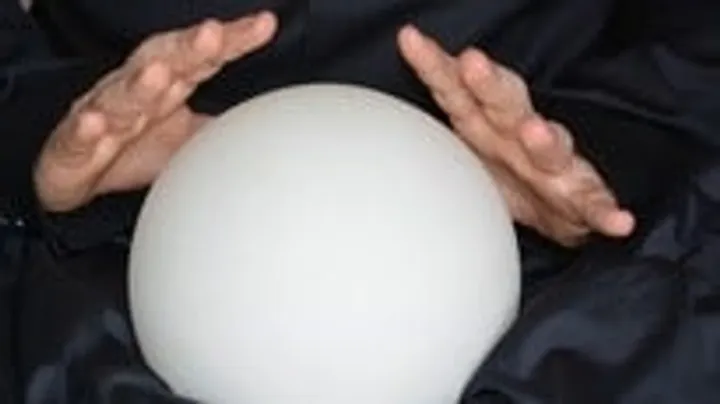 Con Man: The True Crime Magic Show