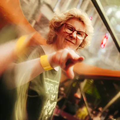 THE TUNEGIRL - LIVE sup. Rakäthe + Rob Strobe