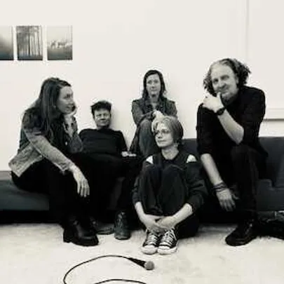 Beyond the Boroughs - Wohnzimmerkonzert in Halle 13