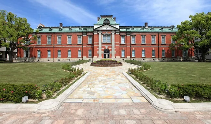 先着順【聖母女学院】笠原先生と“軍都”のモダン建築へ、旧陸軍司令部庁舎＆カトリック伏見教会を特別見学