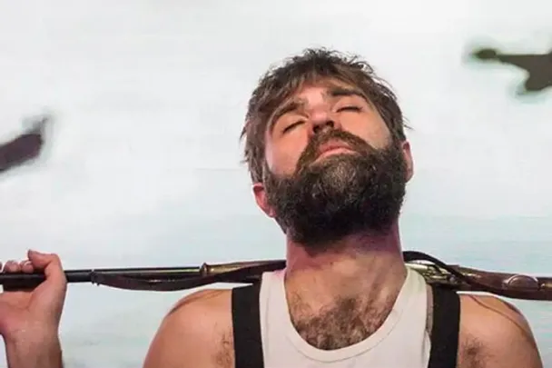 HEMINGWAY ENVIADO ESPECIAL