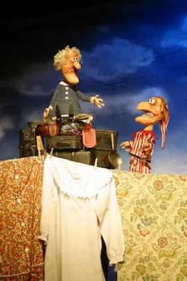 Kikeriki Theater - Achtung Oma