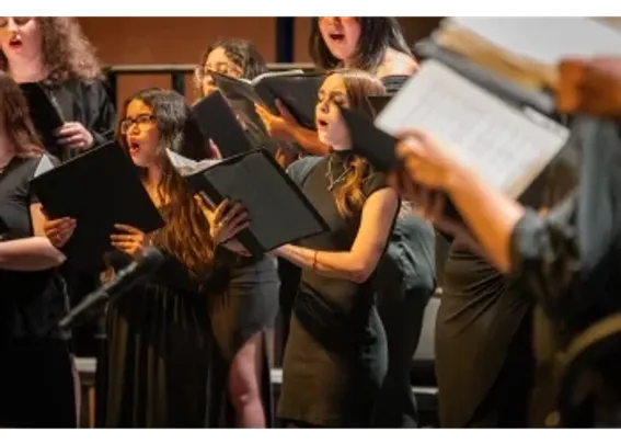 Choir & Vocal Jazz Ensemble