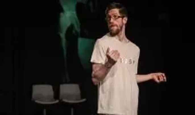 Fekete Ádám: ÁTSZABVA - Stand up special