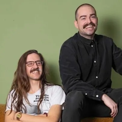 Häppchen & Sekt - Lukas Diestel und Jonathan Löffelbein, die Macher von Worst of Chefkoch, präsentieren ihre late-nightigste Show… bis jetzt.