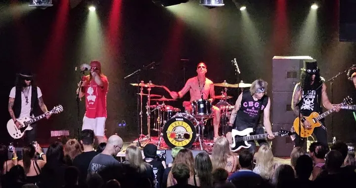 Guns 2 Roses