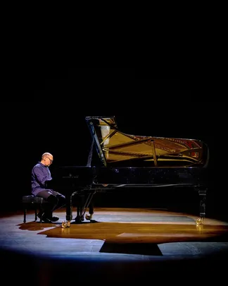 Bugge Wesseltoft - It's snowing on my piano
