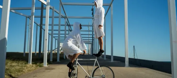 Mentir lo Mínimo (cirque tout public)