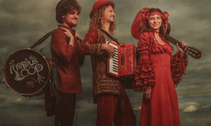 Mobius Loop – ‘Right To Roam Tour’