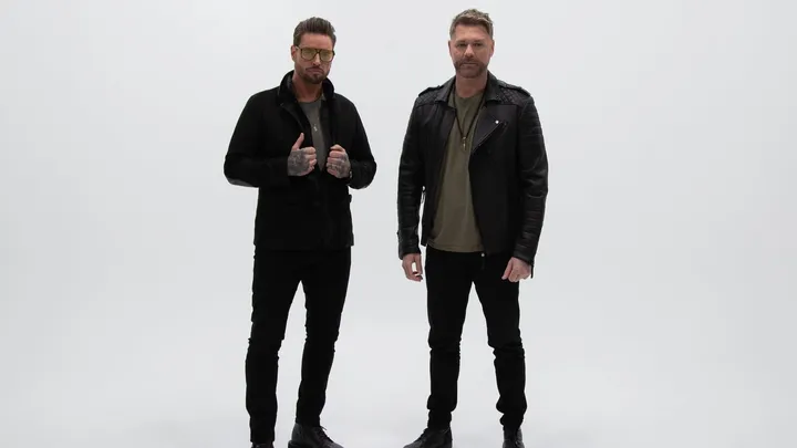Boyzlife Featuring Keith Duffy & Brian McFadden