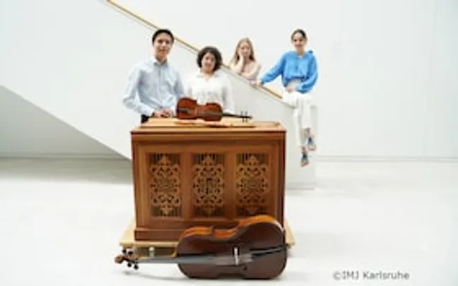 Ensemble Cappella della Lettera - Andreas Kammenos - Blockflöten; Sophia Mücke - Barockvioline; Dasha Vorontsova - Historische Tasteninstrumente;