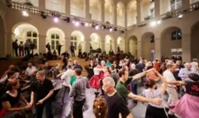 Táncház a Hagyományok Házában (21-01h)
