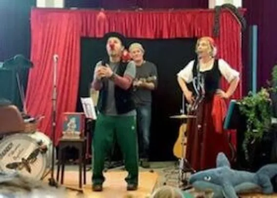 Flohzirkus Orquestra (3+)