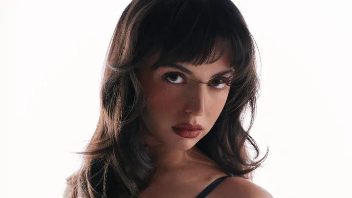 REBECCA BLACK | EXHIBITIONISM ON TOUR