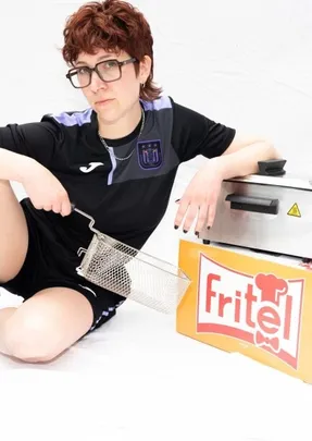 Friteuse / Jeanne Spaeter