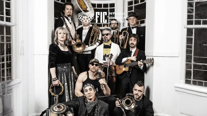 Lemon Bucket Orkestra