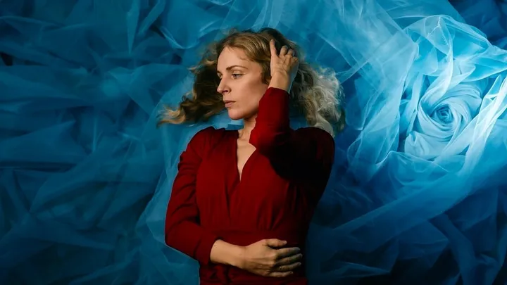 Agnes Obel - Sièges Platines Officiels
