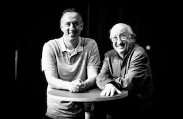 Die Pubertäts-Docs (Dr. Jan-Uwe Rogge  und Matthias Jung - Chill mal! Pubertät - Loslassen und Halt geben