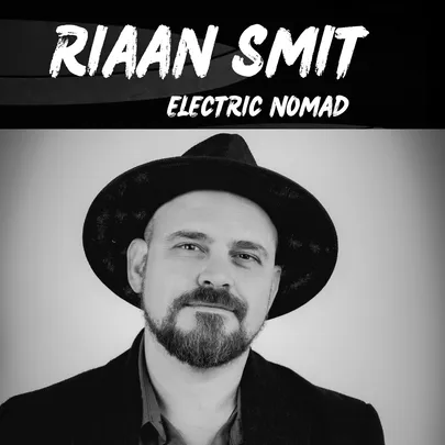 CRIMSON HOUSE PRESENTS: ELECTRIC NOMAD – Riaan Smit Live