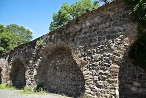 Grenzgang entlang der Stadtmauer