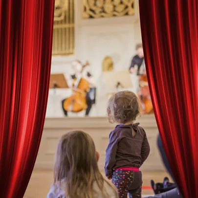 Mittendrin-Konzert II: Wenn die Lieder unter der Schmusedecke schlafen gehen