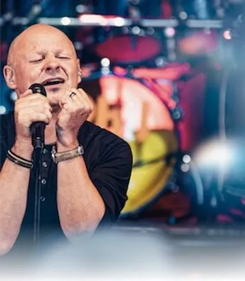 Phil - Phil Collins und Genesis Tribute Show