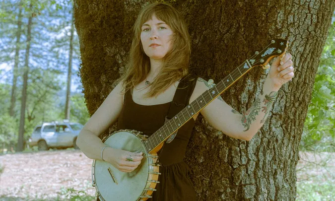 Tractor Tavern Presents: Two Runner, guests