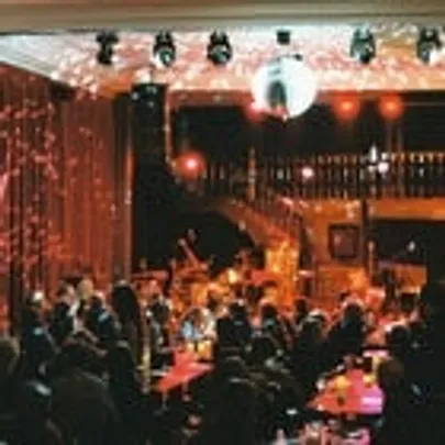 CAPITOL THEATRE ORCHESTRA & CHA CHA 5 + 1