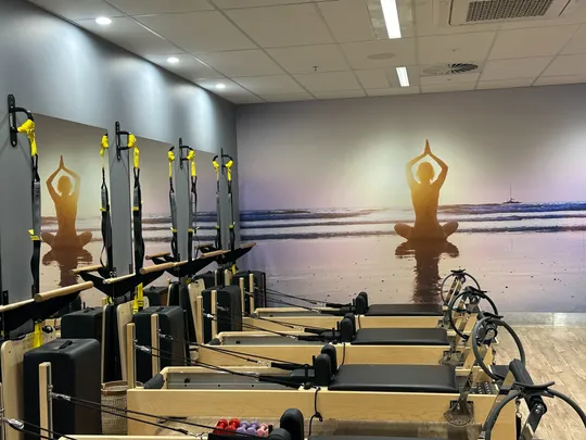 DAIMLER TRUCKS - LUNCHTIME REFORMER - DEC